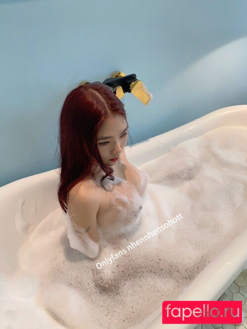 Thanh Nhen Onlyfans Photo Gallery 