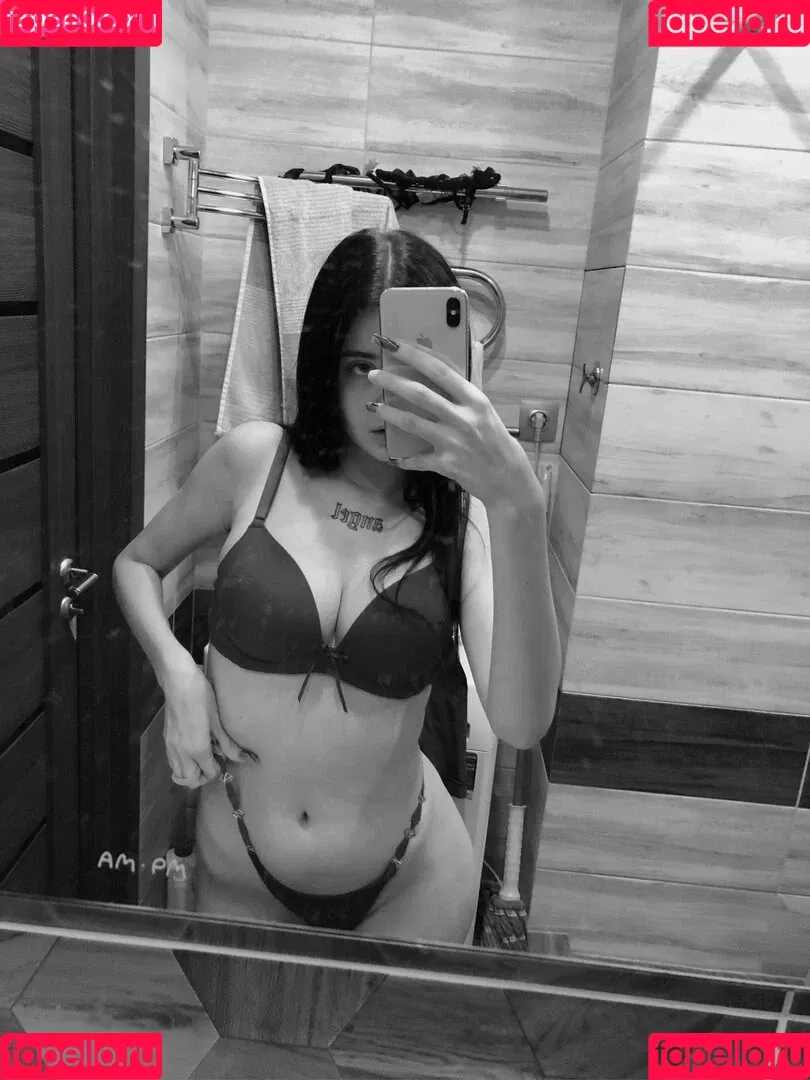 babytori Onlyfans Photo Gallery 