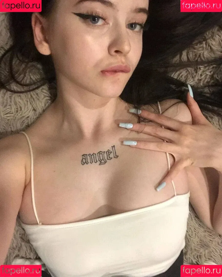 babytori Onlyfans Photo Gallery 