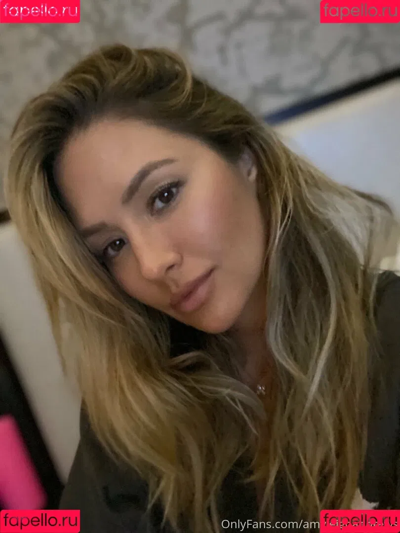 Amy Leigh Andrews Onlyfans Photo Gallery 