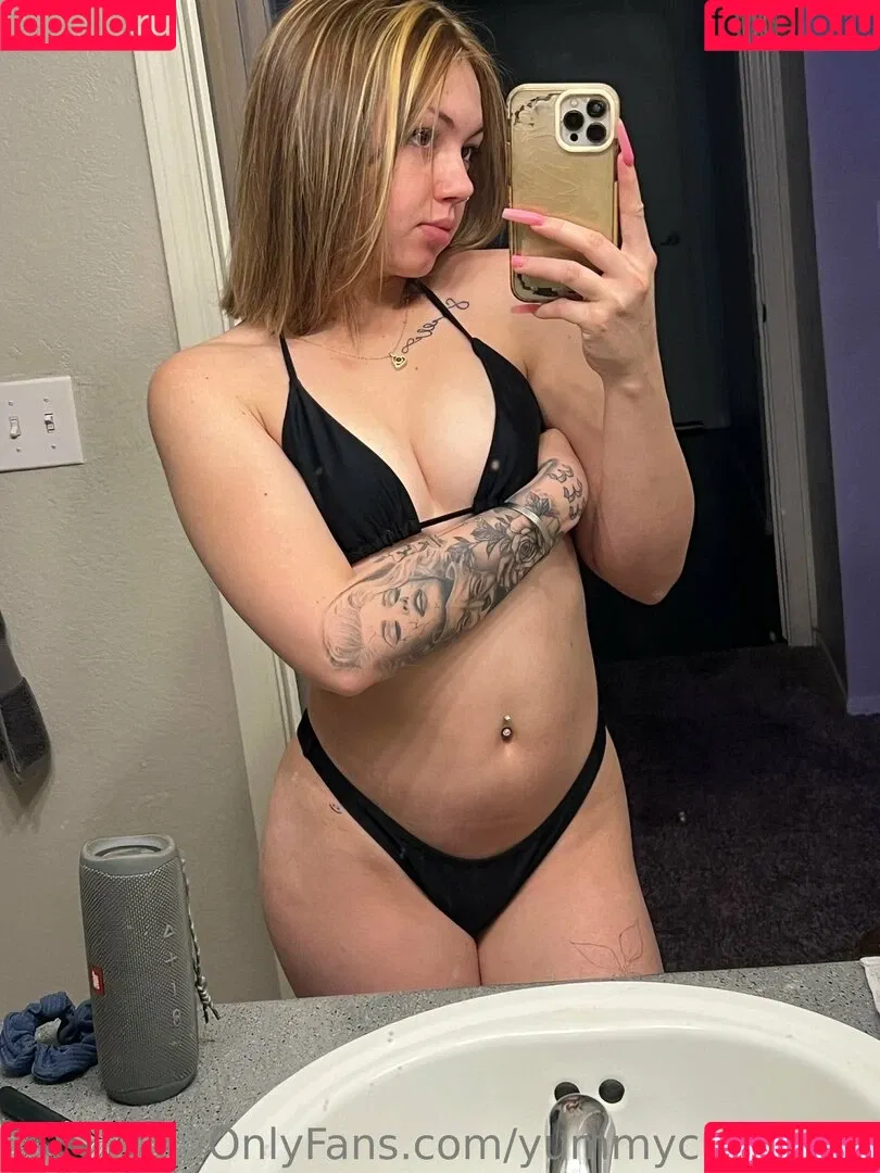 monicamoore69 Onlyfans Photo Gallery 