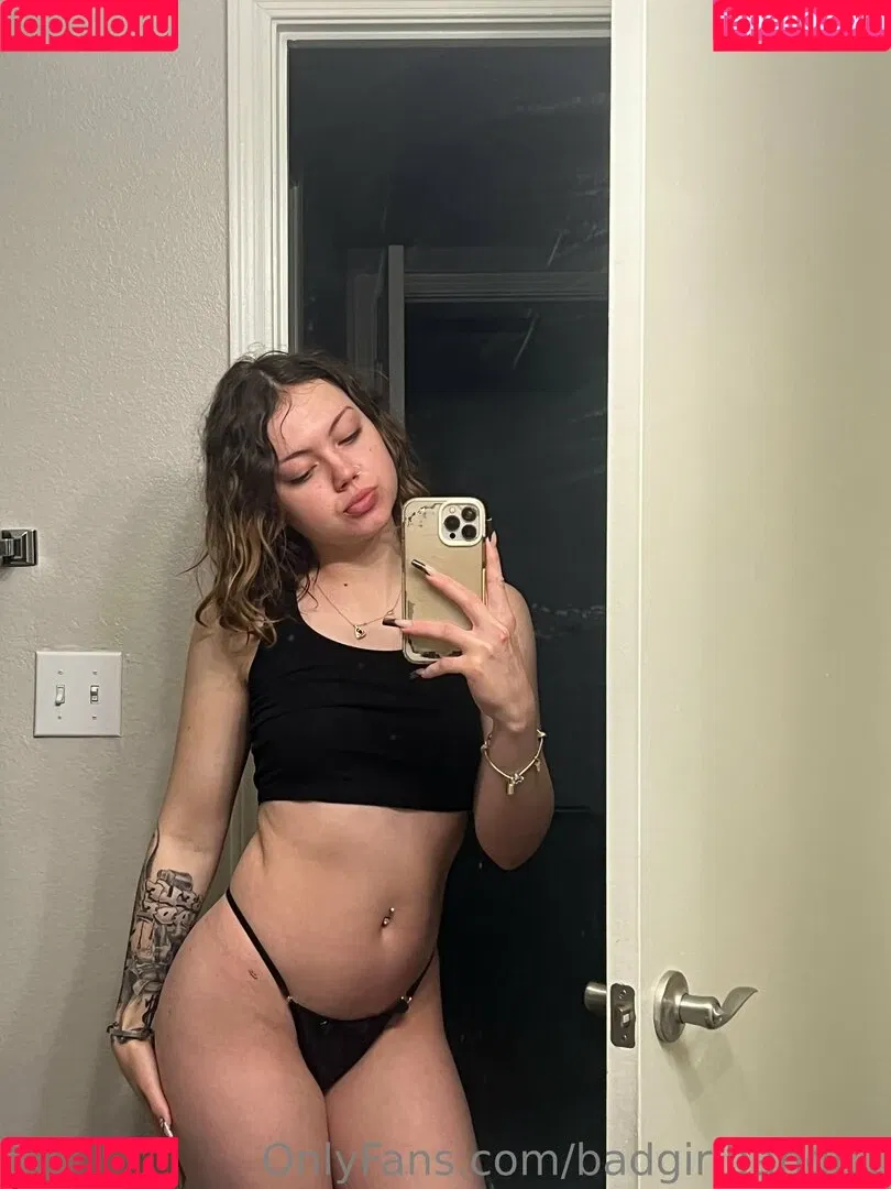 monicamoore69 Onlyfans Photo Gallery 