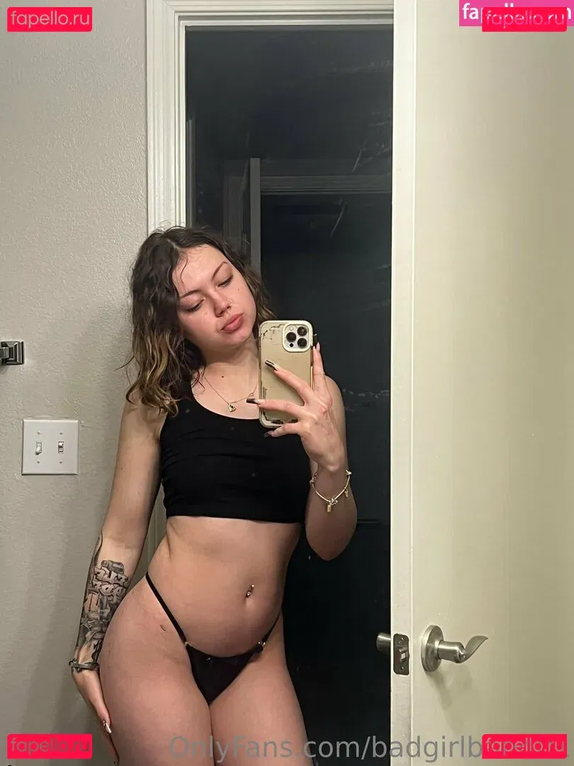 monicamoore69 Onlyfans Photo Gallery 