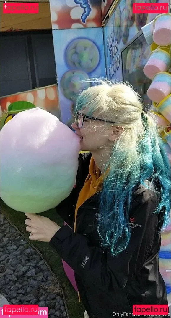 heidivfree Onlyfans Photo Gallery 