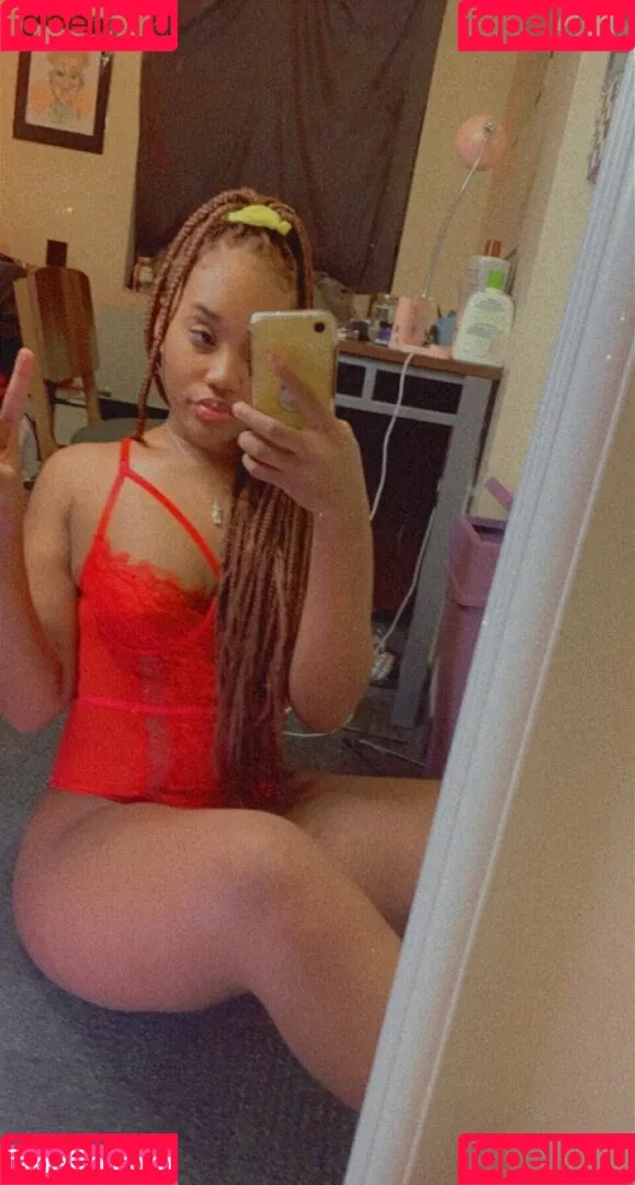 Elsacandy Onlyfans Photo Gallery 