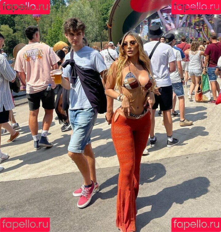 niacruzxo Onlyfans Photo Gallery 