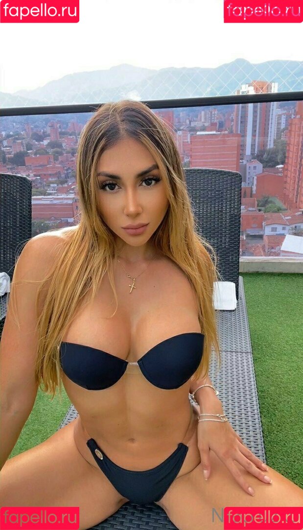 niacruzxo Onlyfans Photo Gallery 