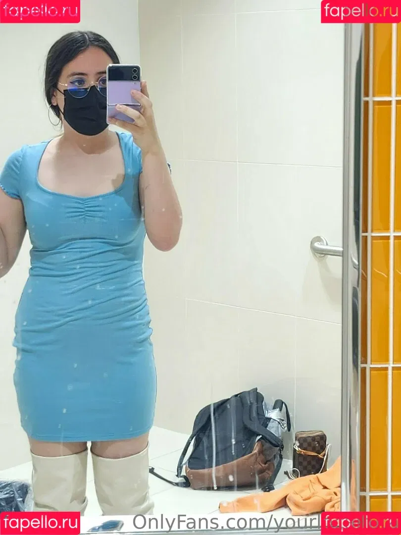 yourlocalfuta Onlyfans Photo Gallery 