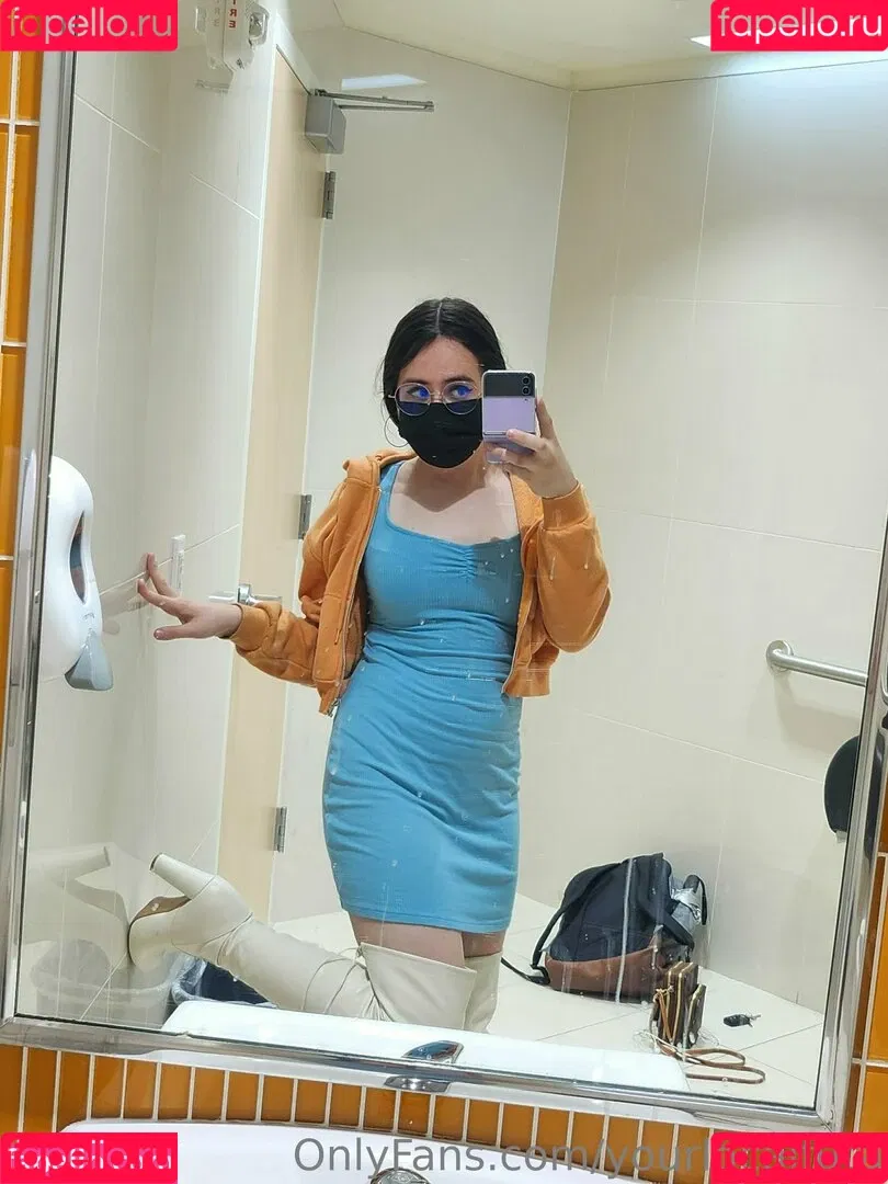 yourlocalfuta Onlyfans Photo Gallery 