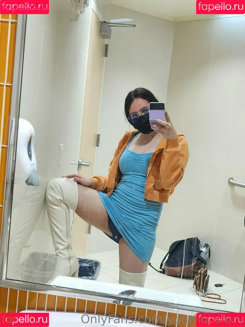 yourlocalfuta Onlyfans Photo Gallery 