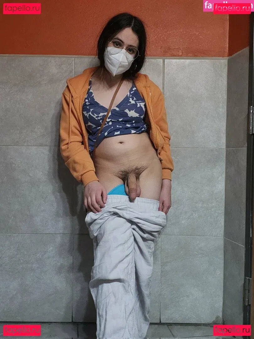 yourlocalfuta Onlyfans Photo Gallery 