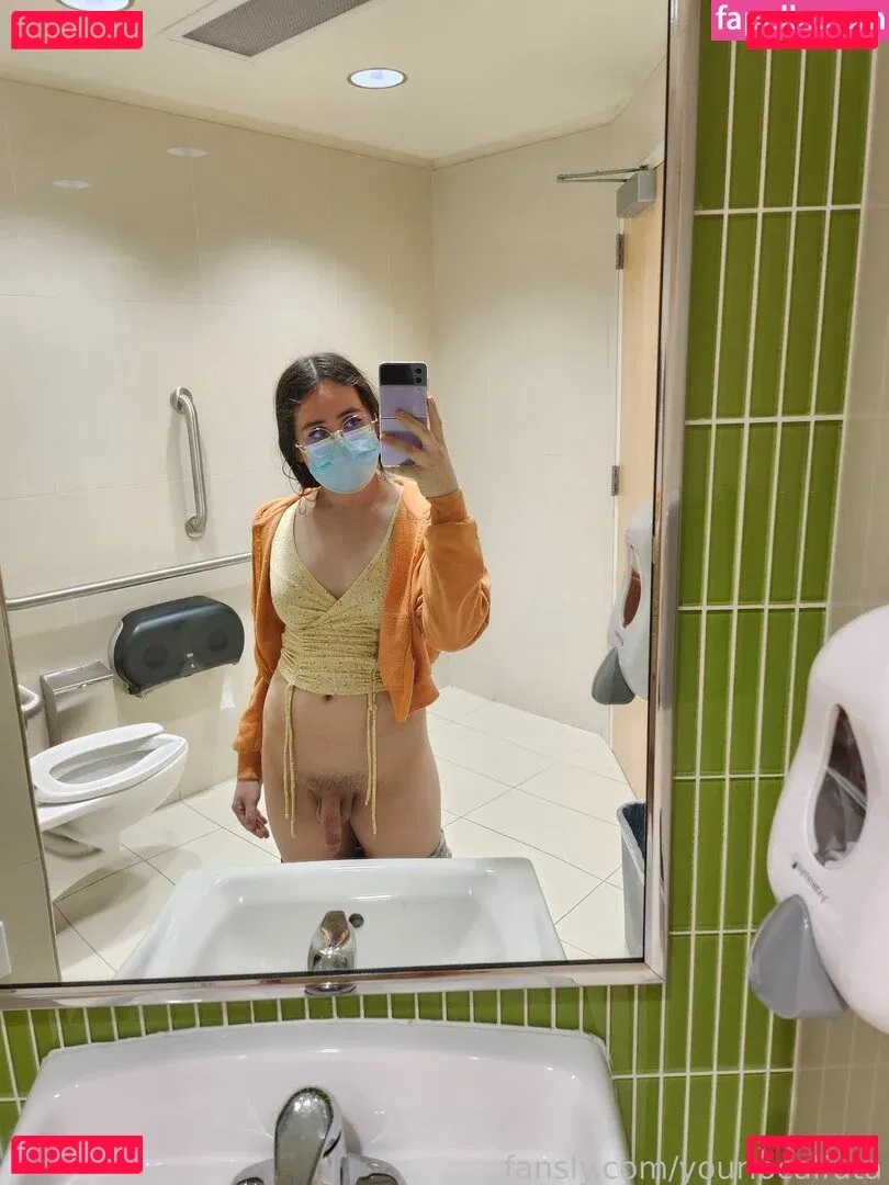 yourlocalfuta Onlyfans Photo Gallery 