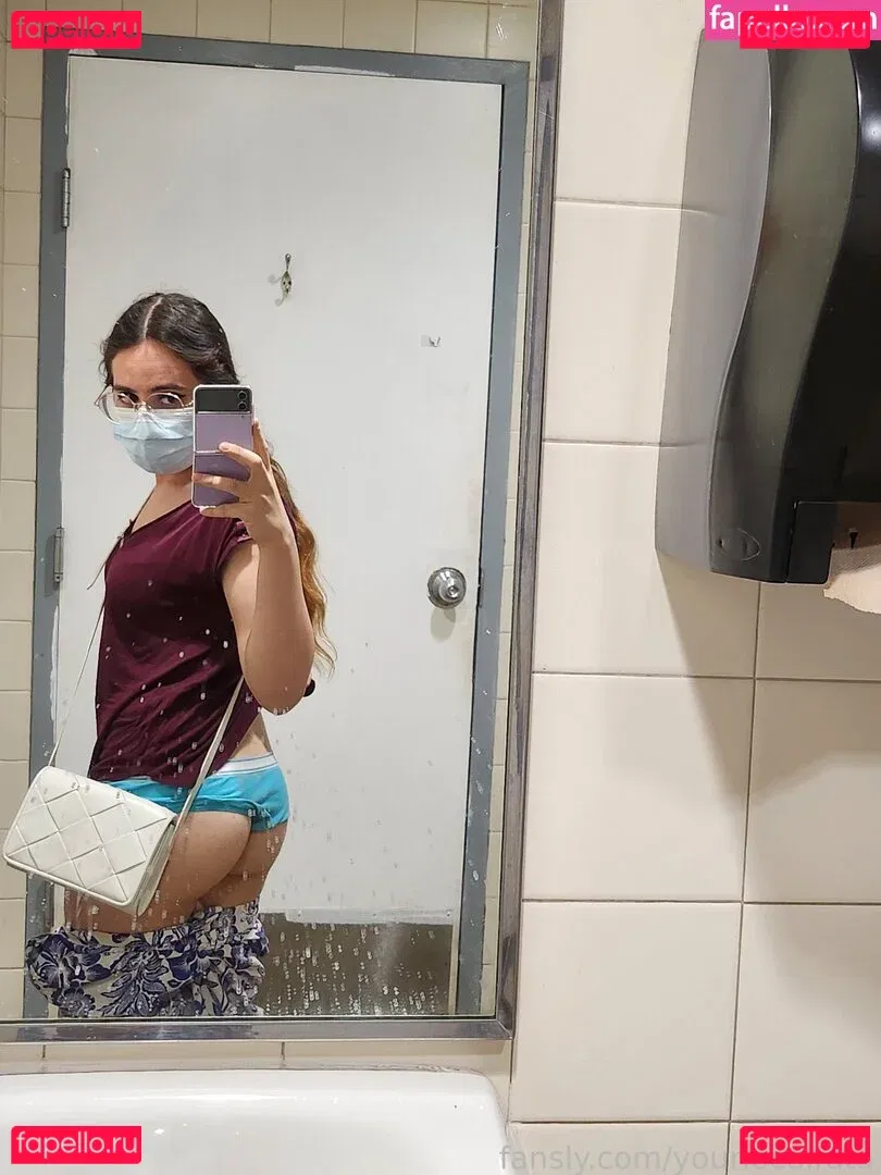 yourlocalfuta Onlyfans Photo Gallery 