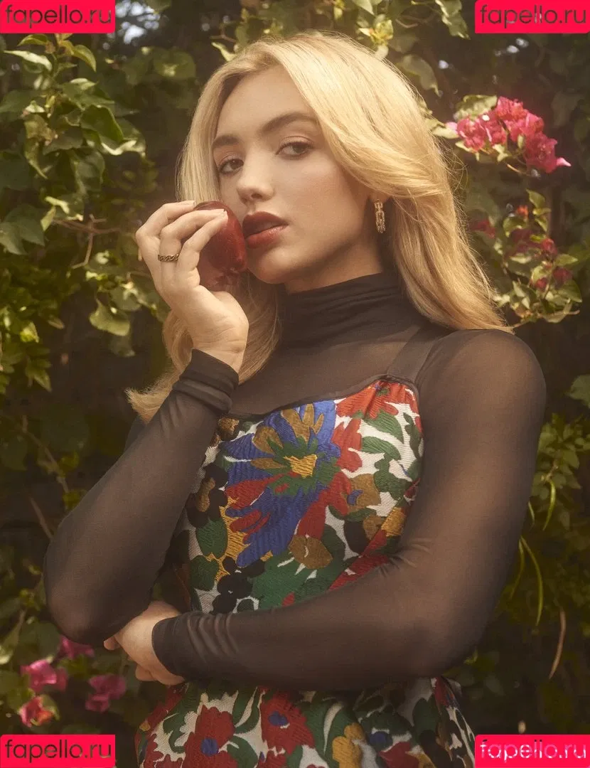 Peyton List Onlyfans Photo Gallery 
