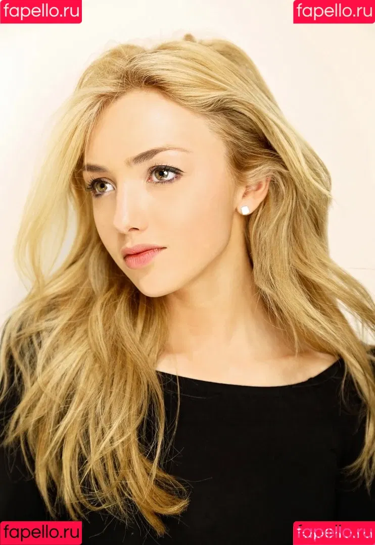 Peyton List Onlyfans Photo Gallery 