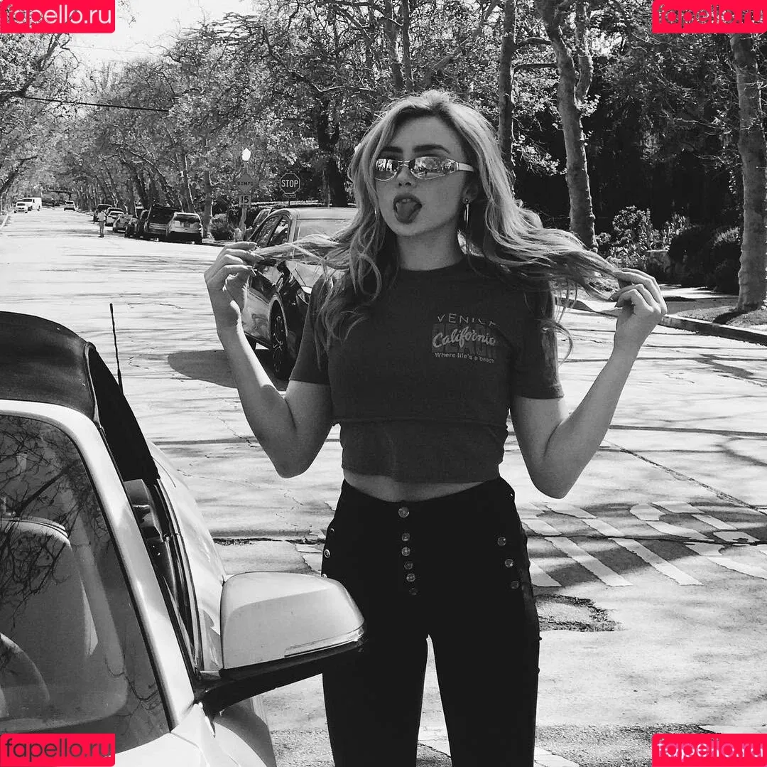 Peyton List Onlyfans Photo Gallery 