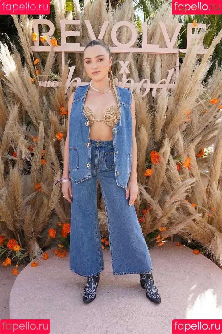 Peyton List Onlyfans Photo Gallery 