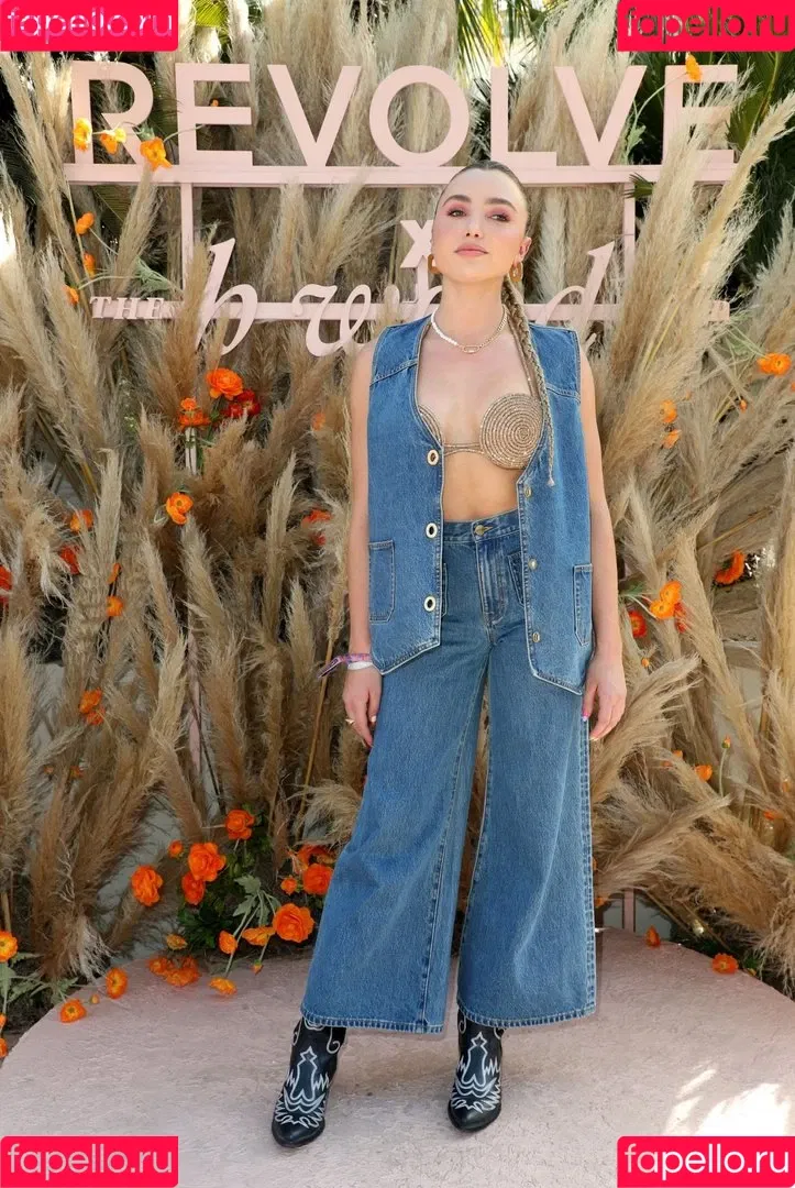 Peyton List Onlyfans Photo Gallery 