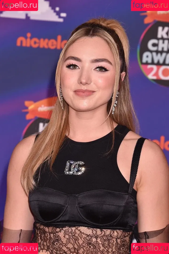 Peyton List Onlyfans Photo Gallery 