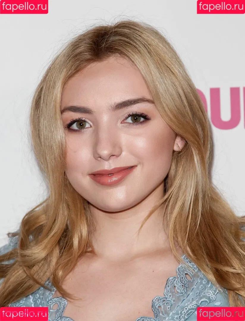 Peyton List Onlyfans Photo Gallery 