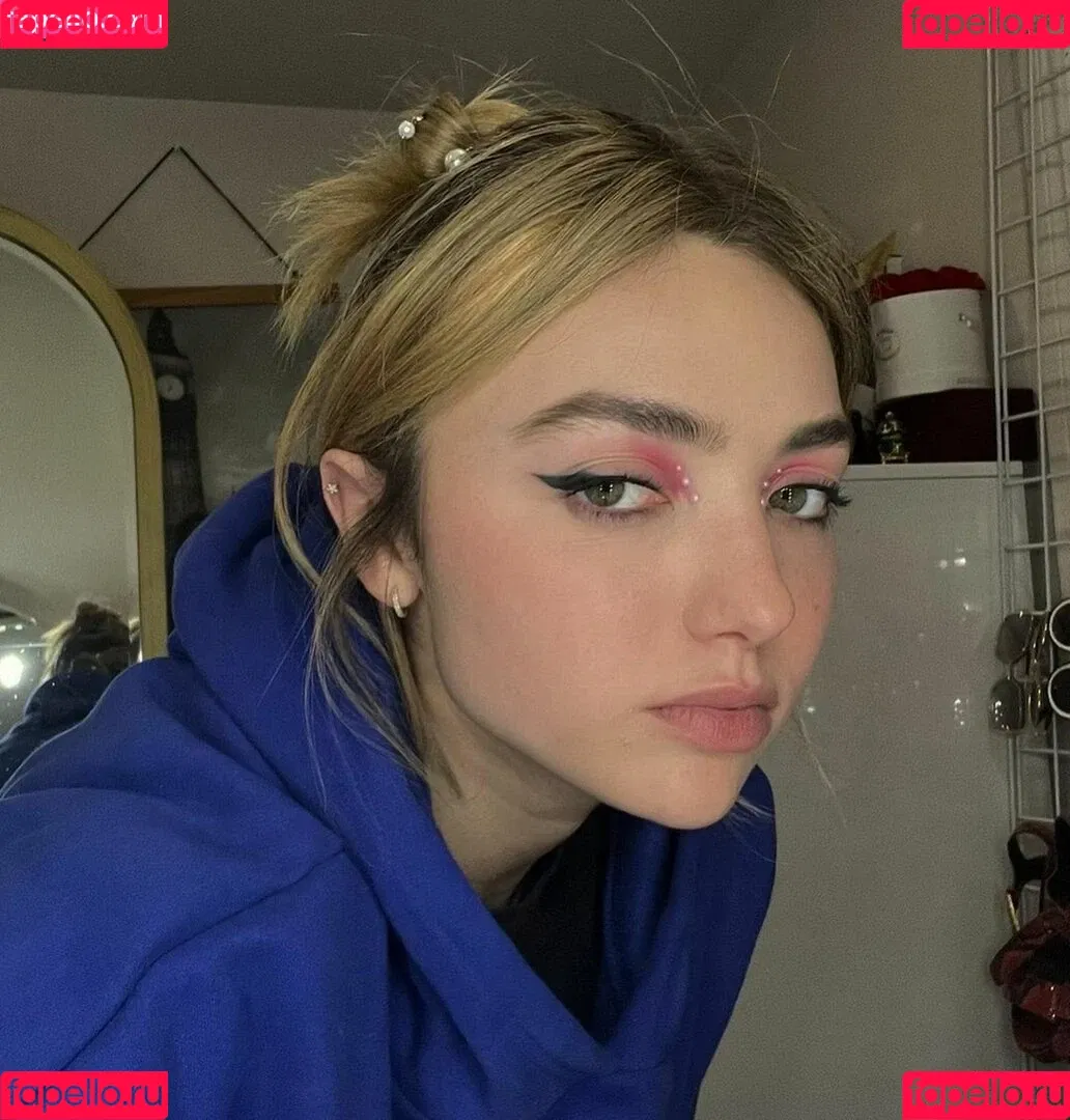 Peyton List Onlyfans Photo Gallery 