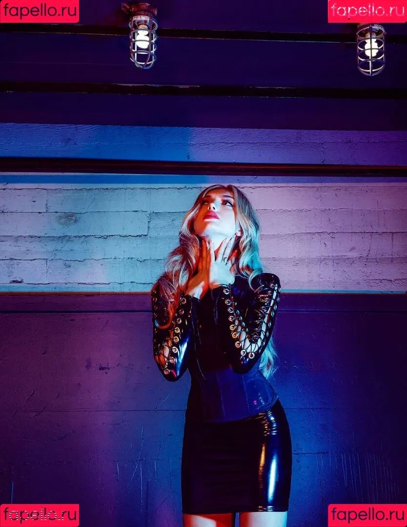 Peyton List Onlyfans Photo Gallery 