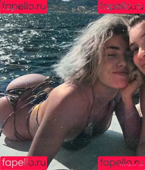 Peyton List Onlyfans Photo Gallery 