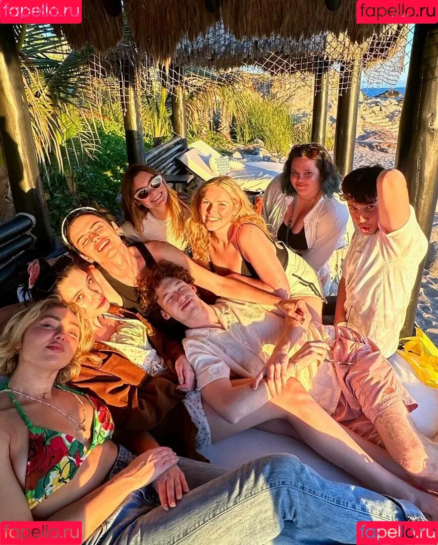 Peyton List Onlyfans Photo Gallery 