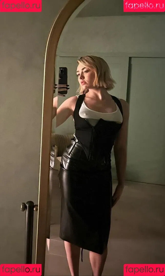 Peyton List Onlyfans Photo Gallery 