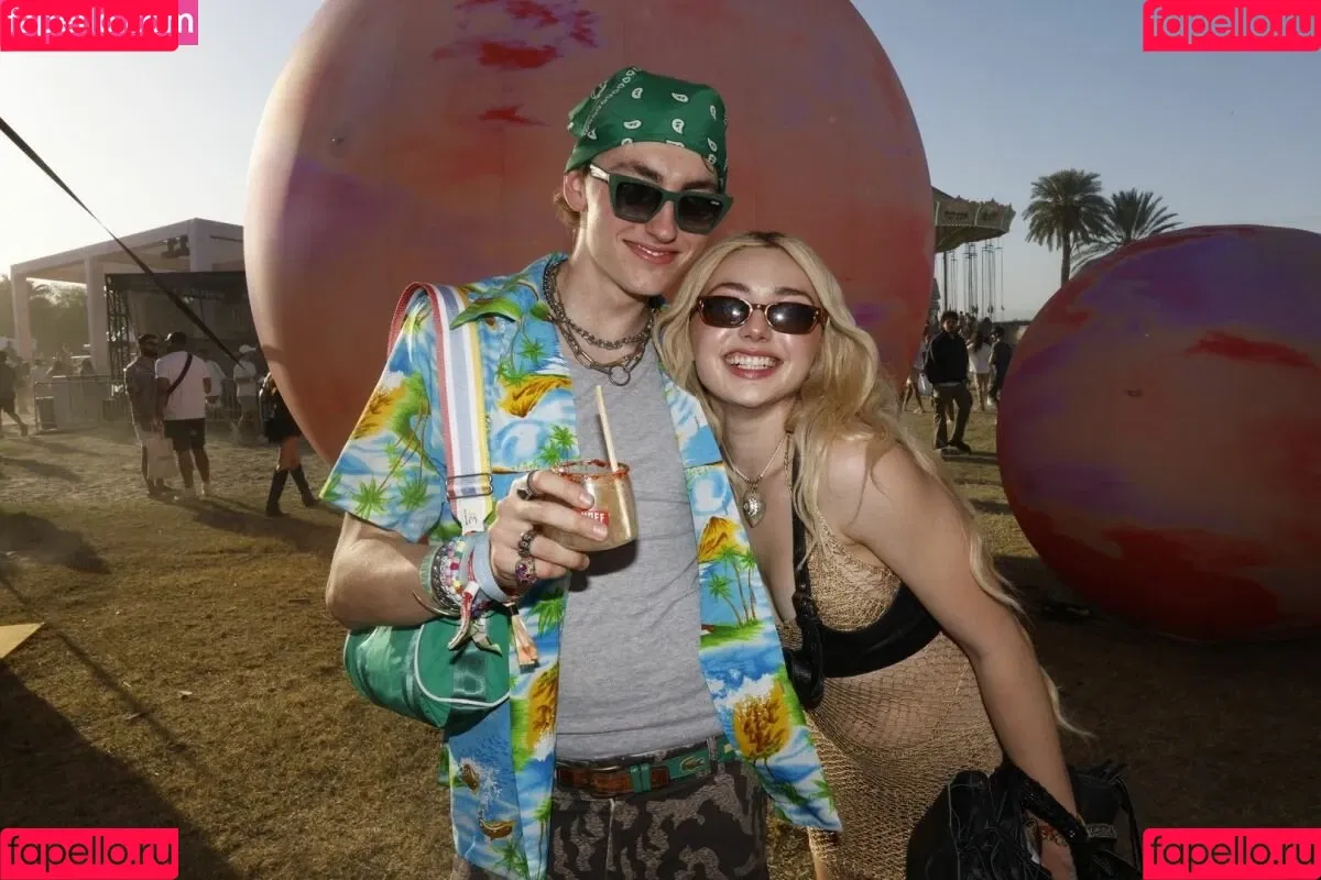 Peyton List Onlyfans Photo Gallery 