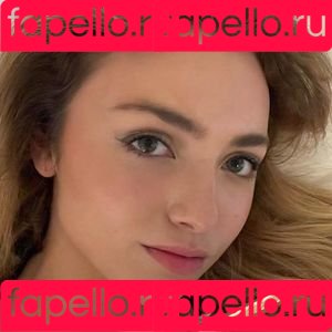 Peyton List Onlyfans Photo Gallery 