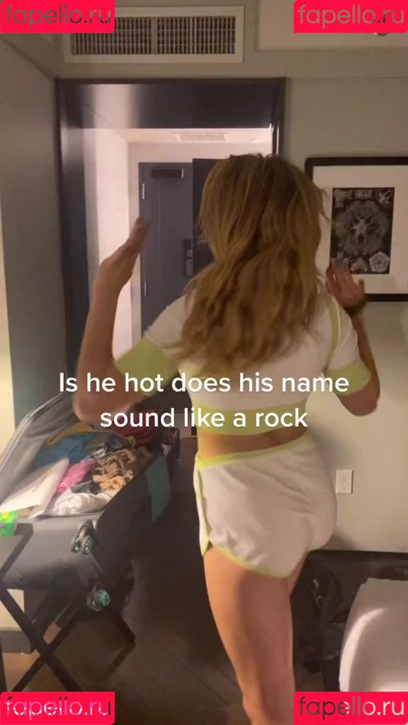 Peyton List Onlyfans Photo Gallery 