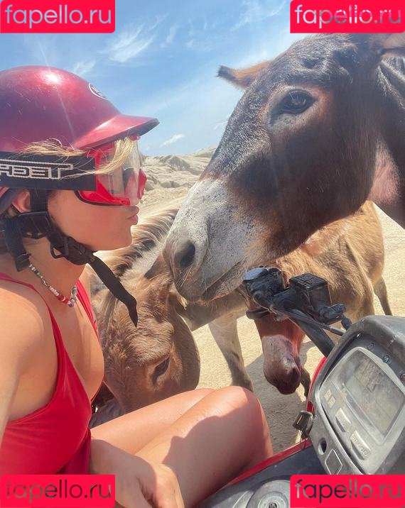 Peyton List Onlyfans Photo Gallery 