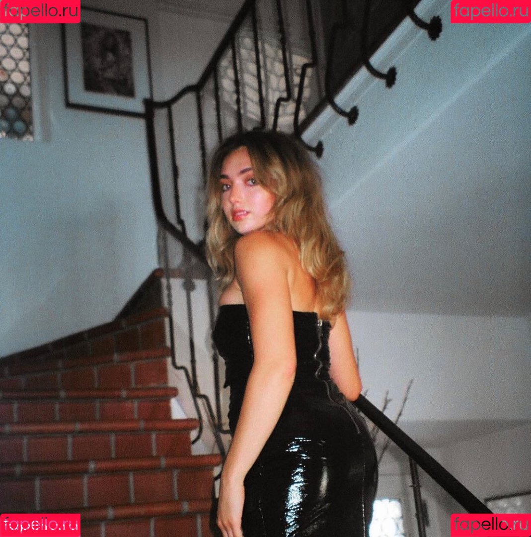 Peyton List Onlyfans Photo Gallery 