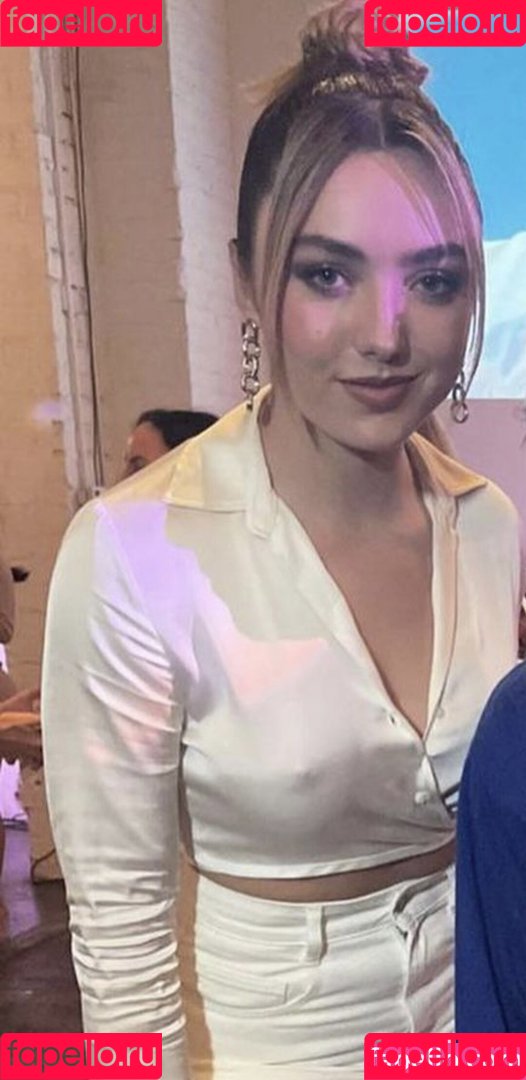 Peyton List Onlyfans Photo Gallery 