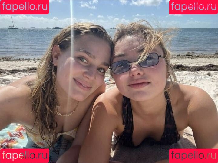 Peyton List Onlyfans Photo Gallery 