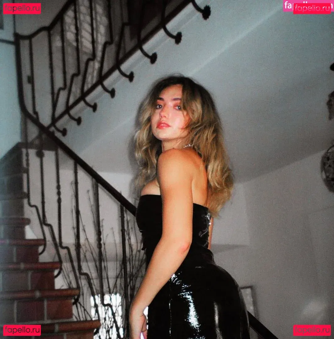 Peyton List Onlyfans Photo Gallery 