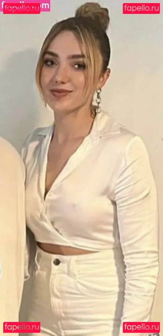 Peyton List Onlyfans Photo Gallery 