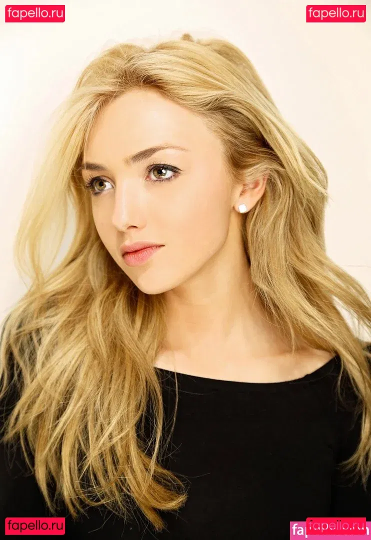 Peyton List Onlyfans Photo Gallery 