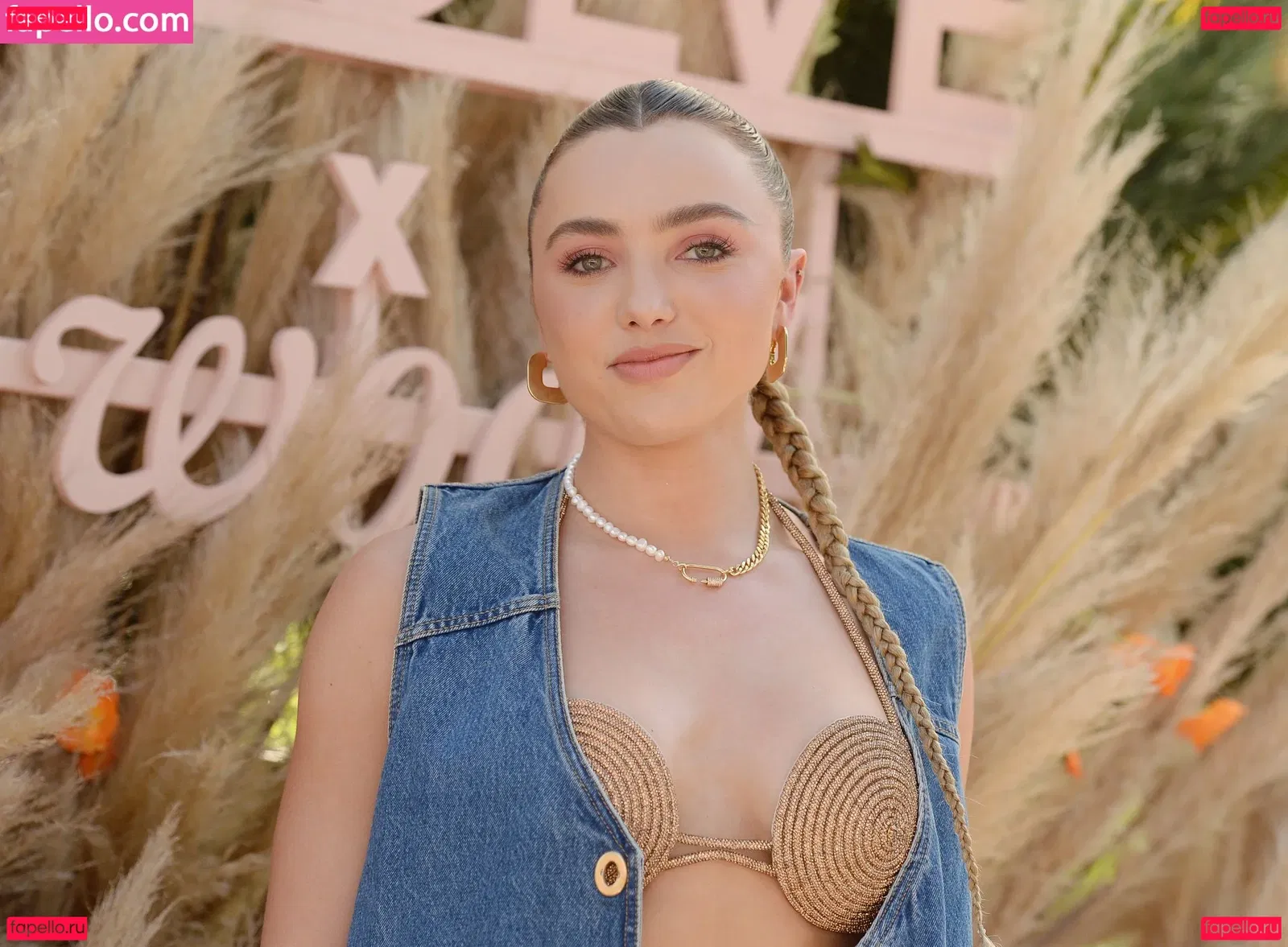 Peyton List Onlyfans Photo Gallery 