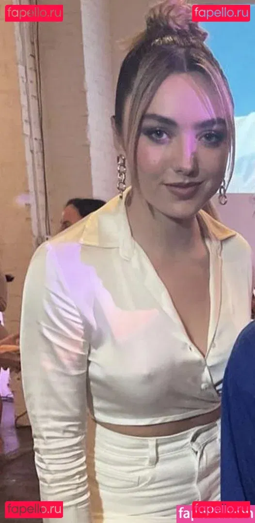 Peyton List Onlyfans Photo Gallery 