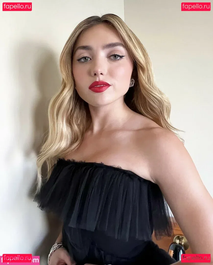 Peyton List Onlyfans Photo Gallery 
