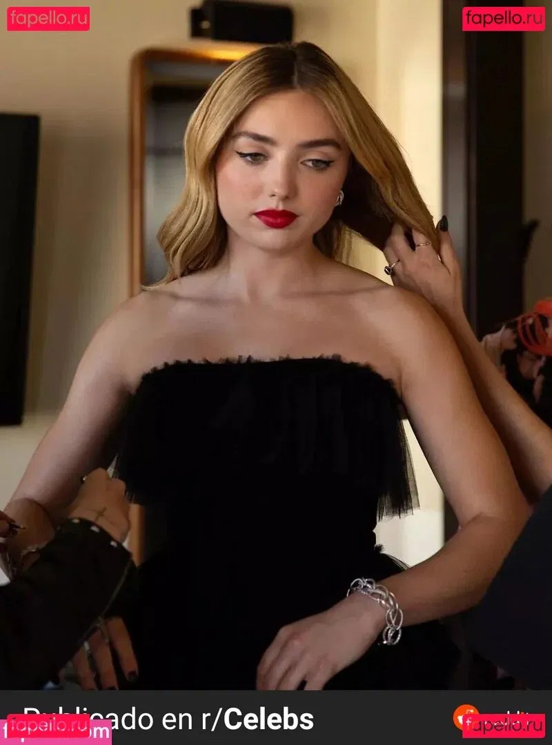 Peyton List Onlyfans Photo Gallery 