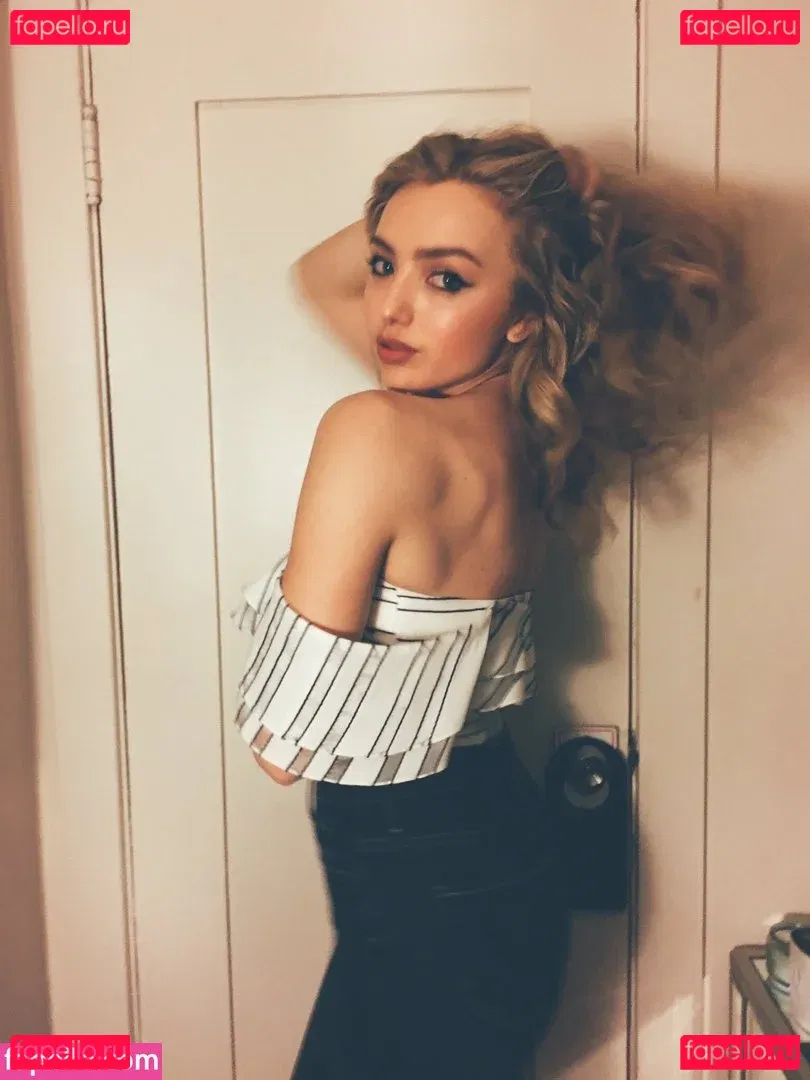 Peyton List Onlyfans Photo Gallery 