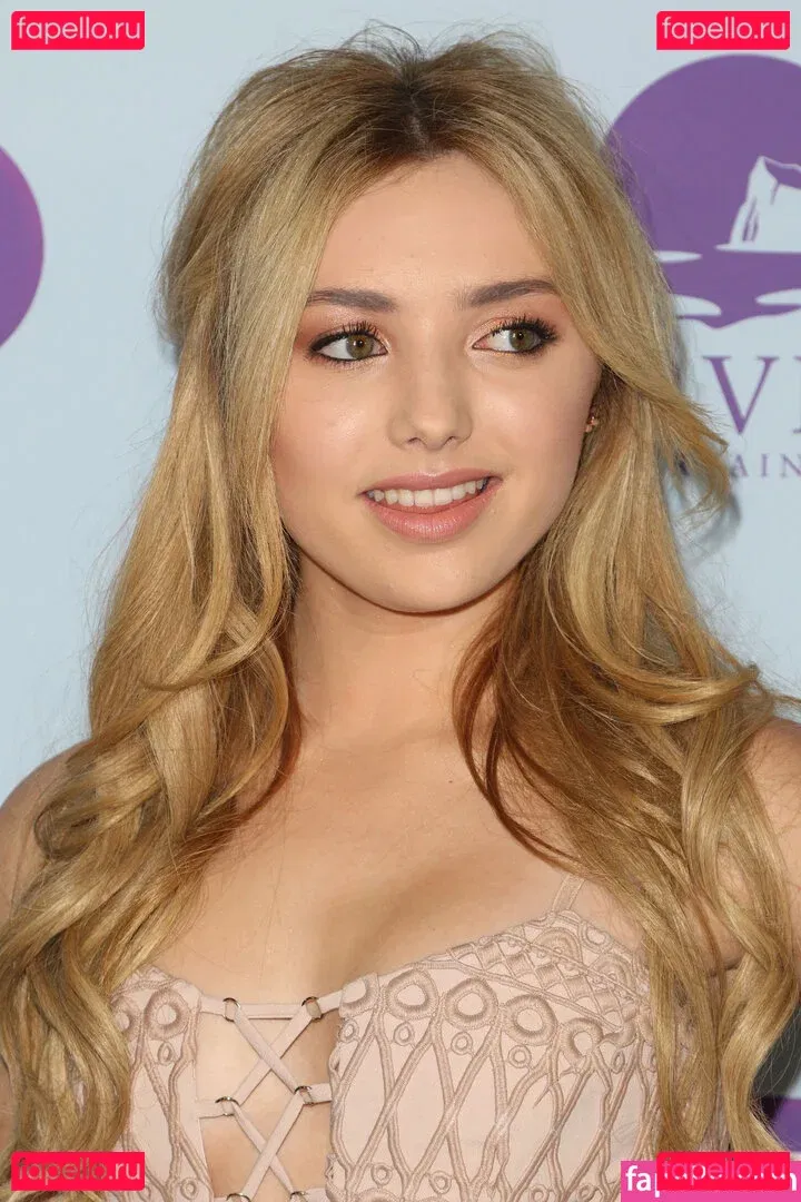 Peyton List Onlyfans Photo Gallery 