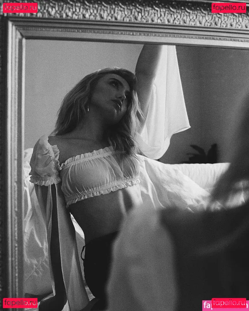 Peyton List Onlyfans Photo Gallery 