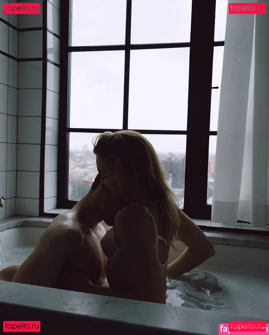 Peyton List Onlyfans Photo Gallery 