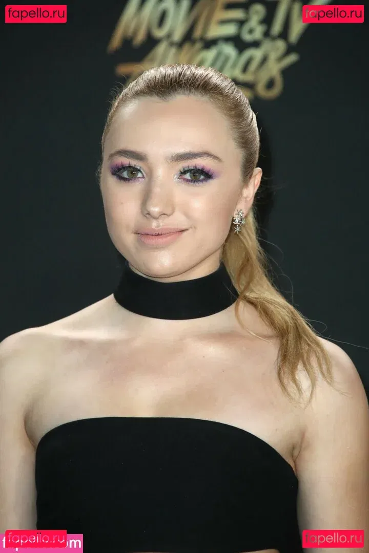 Peyton List Onlyfans Photo Gallery 