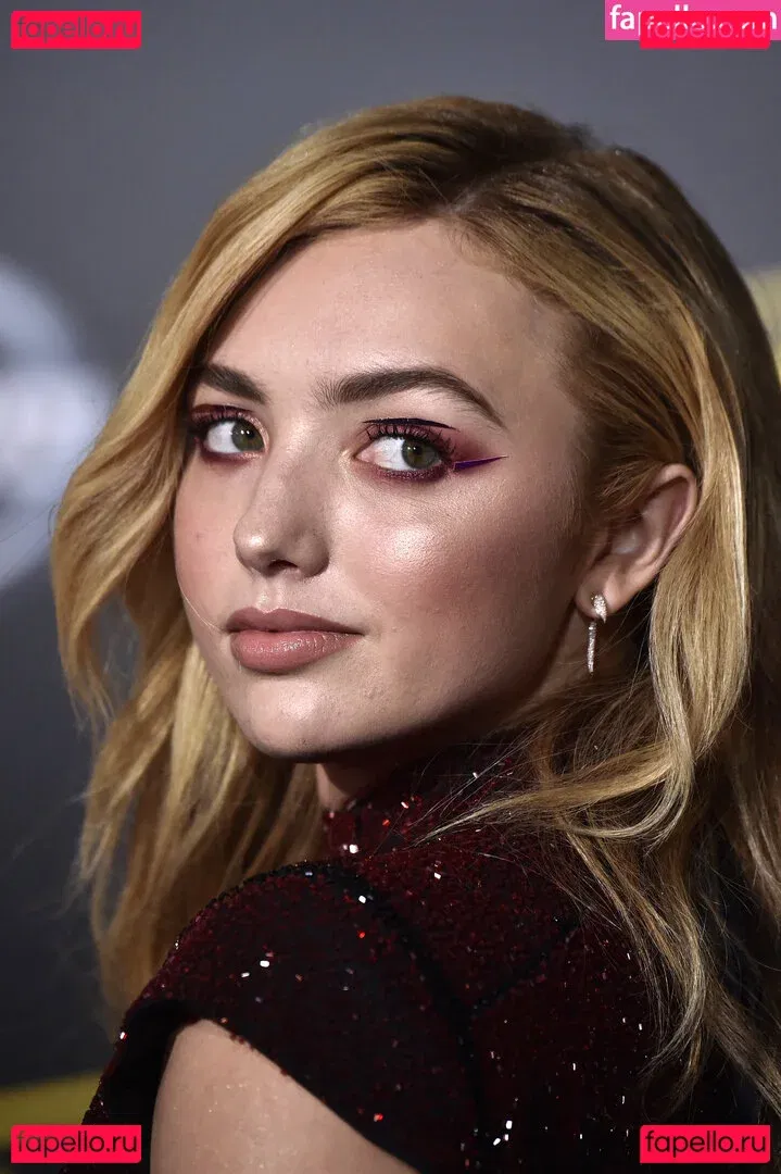 Peyton List Onlyfans Photo Gallery 