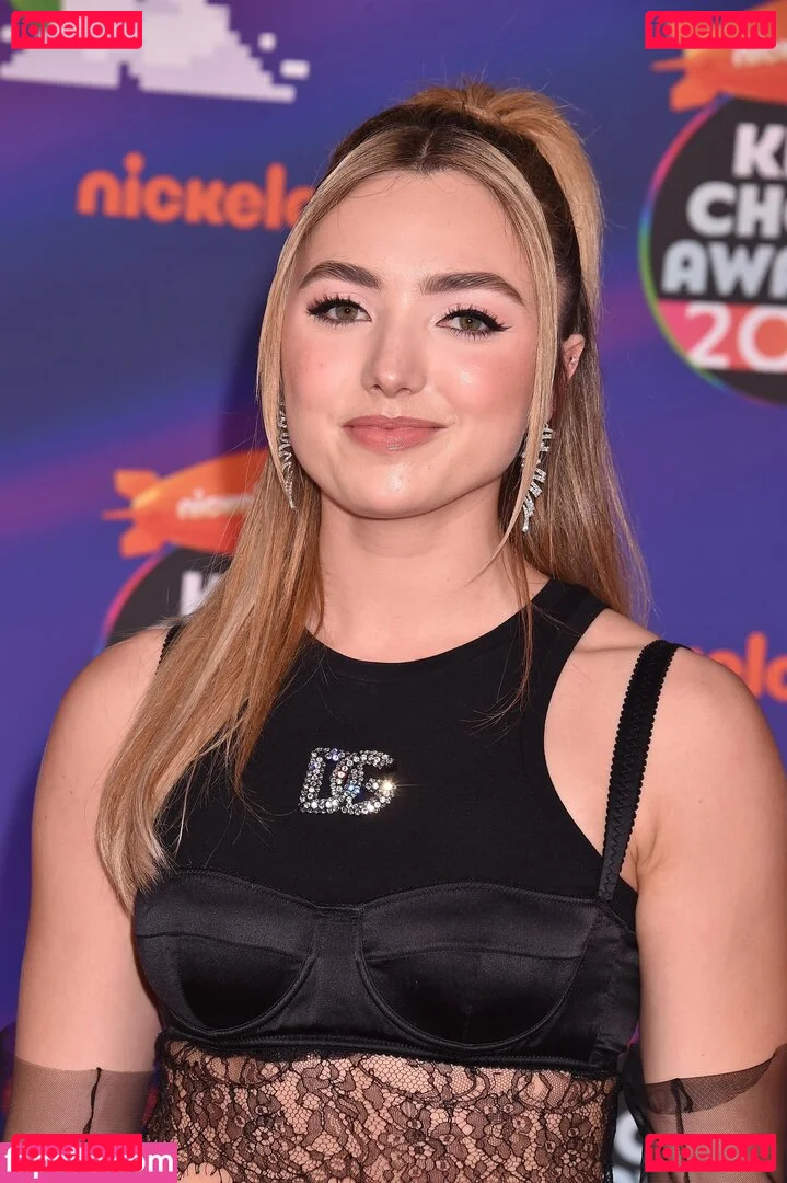 Peyton List Onlyfans Photo Gallery 